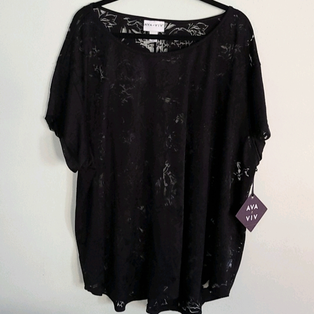 NWT Floral Top